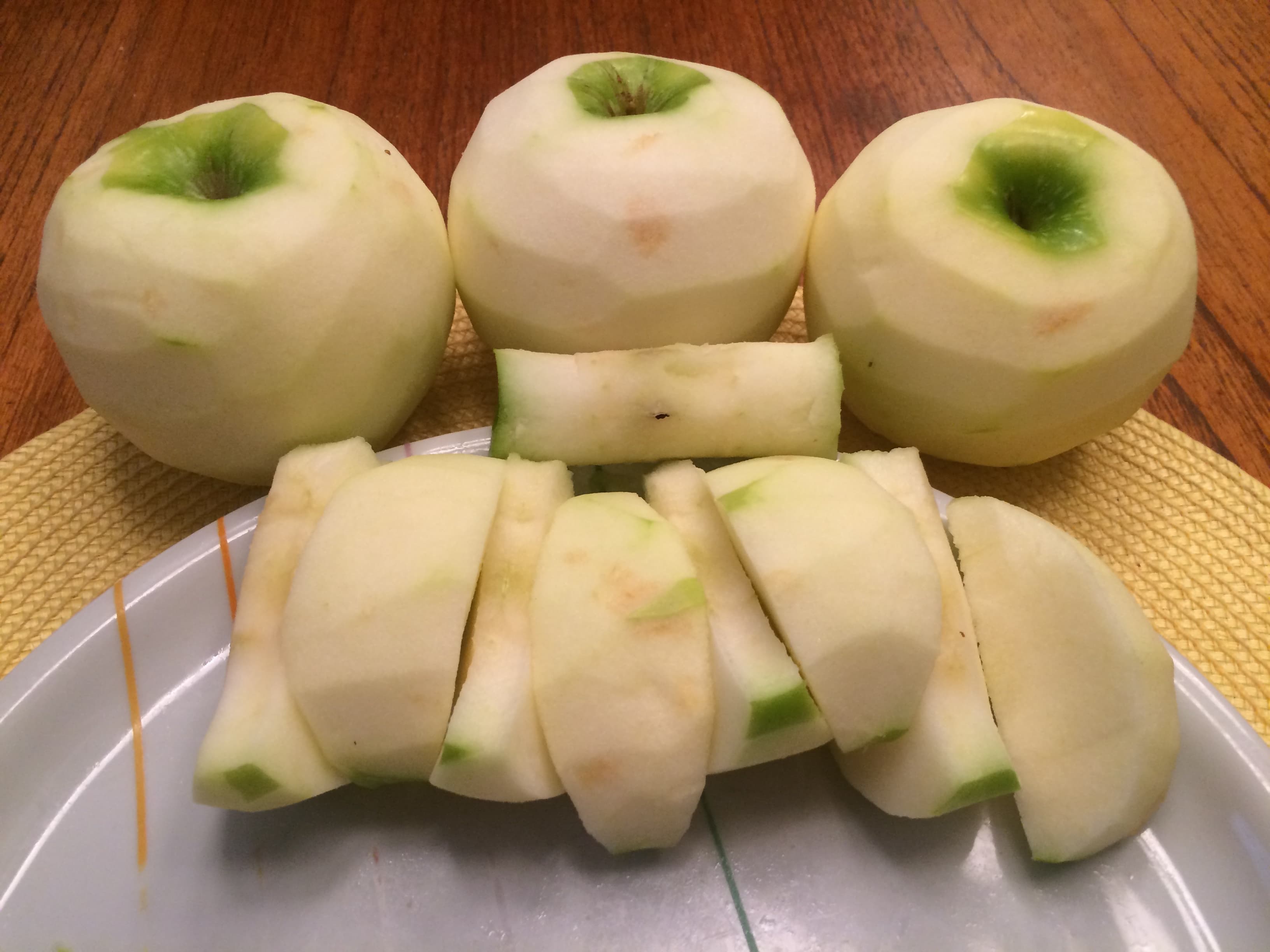 GG’s Homemade Apple Pie